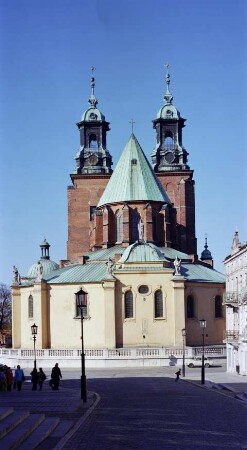 Katholische Kirche Mariä Himmelfahrt, Gnesen, Polen