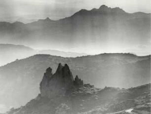 Blick vom Pic Moro auf die Galluraberge