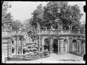 Dresden: Zwinger, Nymphenbad