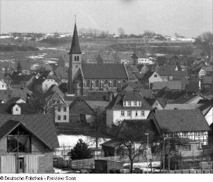 Südeichsfels-Diedorf. Stadtansicht mit Pfarrkirche St. Alban