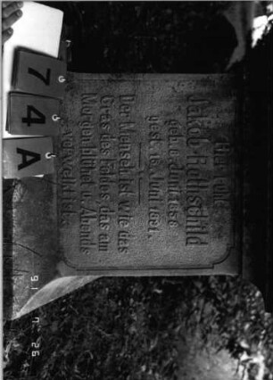 Grabstein 74 [Hahn S. 92 ]: Grabstein 74A [Hahn S. 92 ]