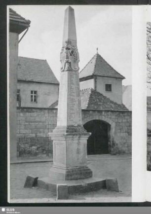 Neustadt, alte Postsäule