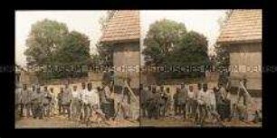 Soldaten bei Straßenbauarbeiten in Montmedy