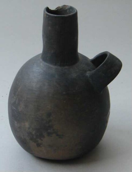 Clay vessel