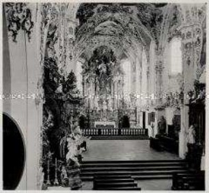 Rottenbuch, Klosterstiftskirche Mariä Geburt, Blick in den Chorraum