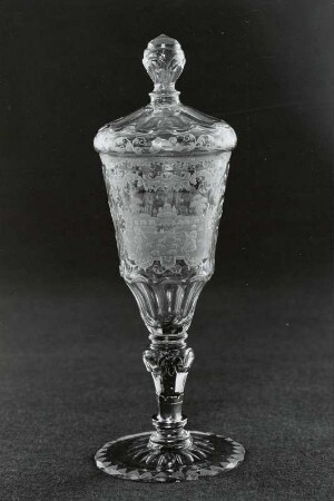 Deckelpokal mit Schäferszene : Deckelpokal mit Schäferszene. Schlesien, 1750