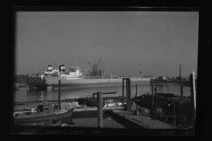 Liselotte Essberger (1966), Essberger.- John T. Essberger, Hamburg