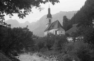 Ramsau: Kirche und Reiter Alpe