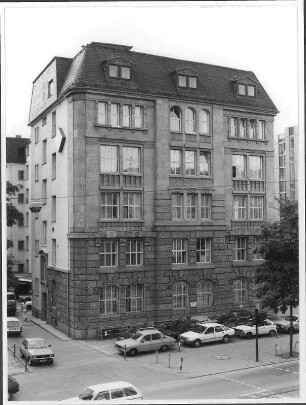 Frankfurt, Mainzer Landstraße 193