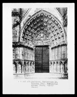 Südliches Westportal