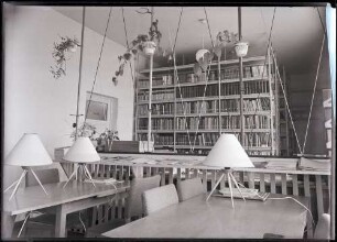 Fotografie: Bibliothek der Ingenieurschule Hennigsdorf