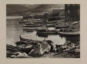 Häuser mit Bootsanlegestellen