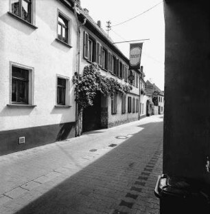 Weingut Fetzer; Oestrich-Winkel, Römerstraße 20