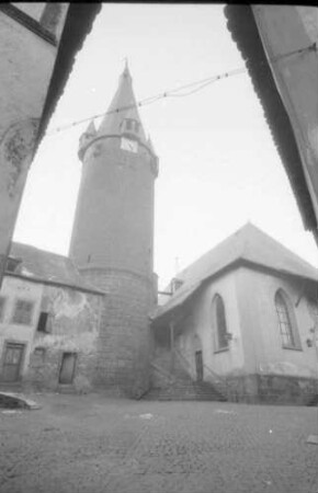 Ottweiler: Winkel an der Stadtkirche, alter Wehrturm