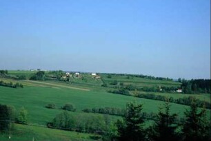 Landschaft mit Gärten und Gartenhäusern