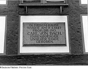 Stollberg/Erzgebirge, Gedenktafel für Carl von Bach (1847-1931) an seinem Geburtshaus