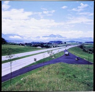 Autobahn Salzburg - Mondsee, Autobahn, von der Brücke