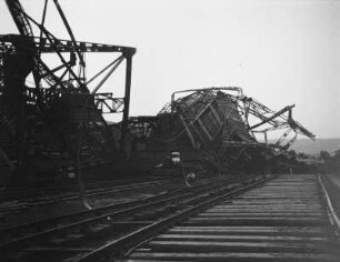 Tagebau Böhlen (heute Tagebau Zwenkau). Abraumbrücke, Einstieg