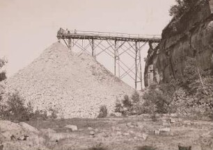 Sandsteinbruch Rottwerndorf : Rottwerndorf, Sandsteinbrüche. Abraumhalde