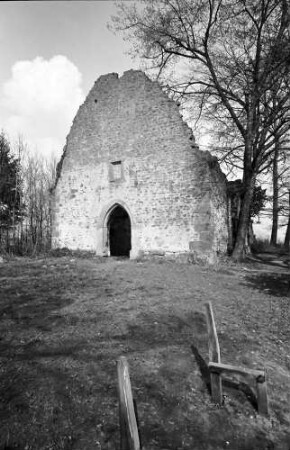 Denzlingen: Ruine St. Severin; Westgiebel