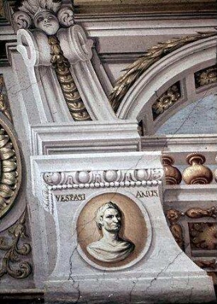 Illusionistische Architektur mit fingierten Reliefs: Allegorien der Künste und Wisenschaften und römische Kaiserporträts
