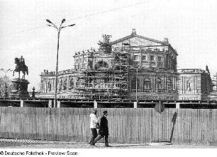 Opernhaus