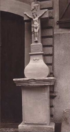 Hauptstraße. Kruzifix, 1834