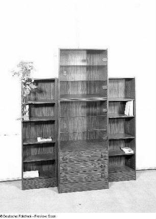 Anbauteil mit Vitrine