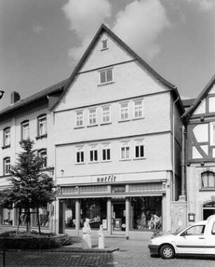 Wohnhaus; Lauterbach, Obergasse 5
