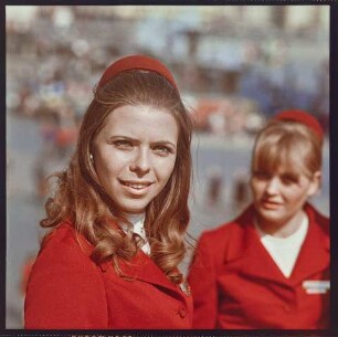 Stadtführung, Bild 3. Farbfoto, 1970er Jahre © Kurt Schwarz.