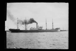 Tirpitz (1921), Hapag.- Hamburg-Amerikanische Packetfahrt-Actien-Gesellschaft, Hamburg