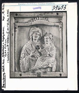Bamberg: Städt. Museum, Mitteltafel eines Triptychons
