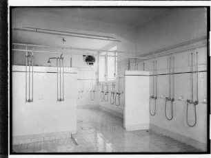 Schule Uferstraße (Hamburg-Hohenfelde): Duschraum : SchumacherWV Nr. 267