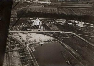Luftbildaufnahmen von Karlsruhe. Rheinhafen/Rheinstadt - Rheinhafen - Südbecken