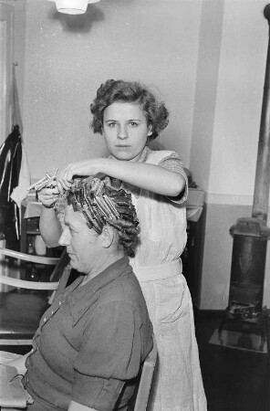 Porträt einer Friseurin