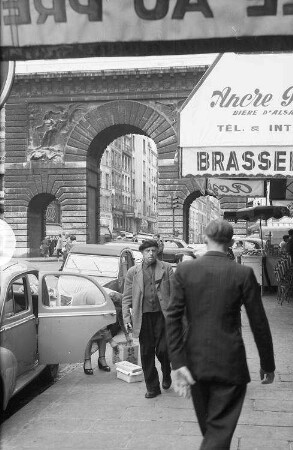 Paris: Tor; Rue St. Denis, von vorn [Porte Saint-Denis]