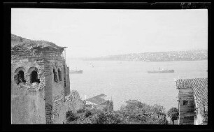 Blick von Taxim (Istanbul, Türkei) auf Skutari (= Üsküdar, Istanbul, Türkei)