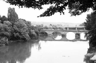 Lauffen: Alte Neckarbrücke und Wehr