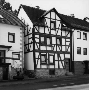 Großalmerode, Friedrichsbrücker Straße 47