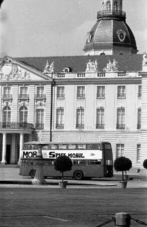 "Mobile Spielplatzaktion" für Kinder, organisiert vom Stadtjugendausschuss Karlsruhe