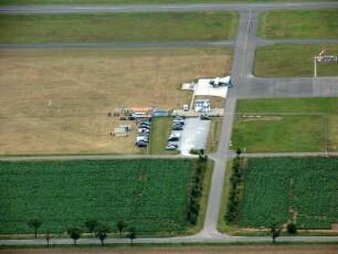 Alkersleben : Flugplatz