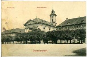 Theresienstadt. Paradeplatz mit Garnisonskirche : Theresienstadt. Paradeplatz (Exerzierplatz der Garnison), Marktplatz mit Garnisonskirche (1805/1810)