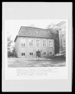 Schloss Hohenzieritz — Pavillon