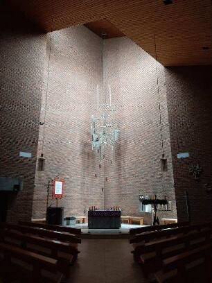 Kath. Kirche zu Ehren des kostbaren Blutes (Kirche); Jossgrund, Brunnenweg 2