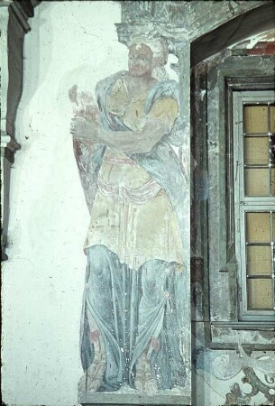 Fenster der Südwand mit Kardinaltugenden