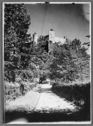 Salzburg, Festung Hohensalzburg : Salzburg. Blick vom Mönchsberg zur Burg unweit der Villa Frey