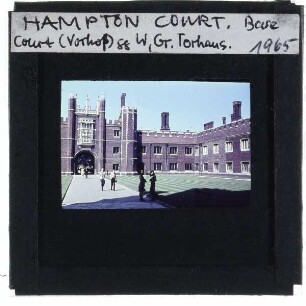 London, Hampton Court : Base Court (Vorhof), Großes Torhaus