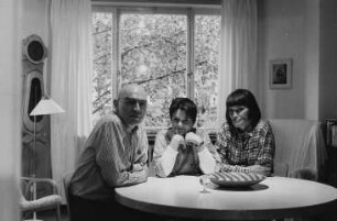 Familie S. am Eßtisch