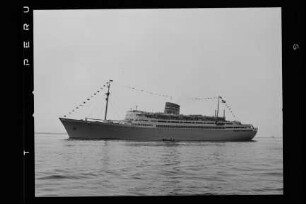 Bergensfjord (1956), Passagierschiff