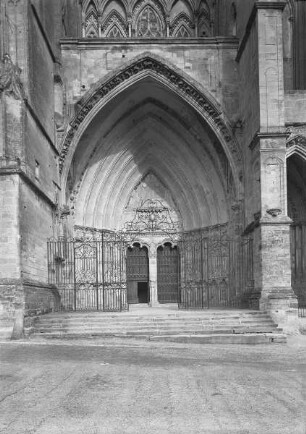 Cathédrale Notre-Dame — Westportal